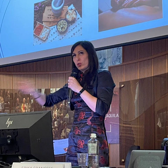 fitoterapia agopuntura e religioni: Erika Francese ci spiega le loro relazioni nella medicina integrata